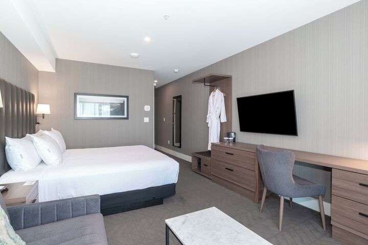 Room 10 of 67