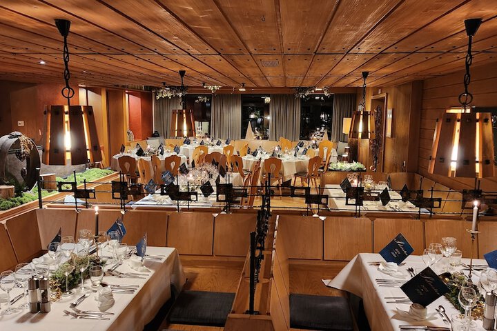 Dining 22 of 34