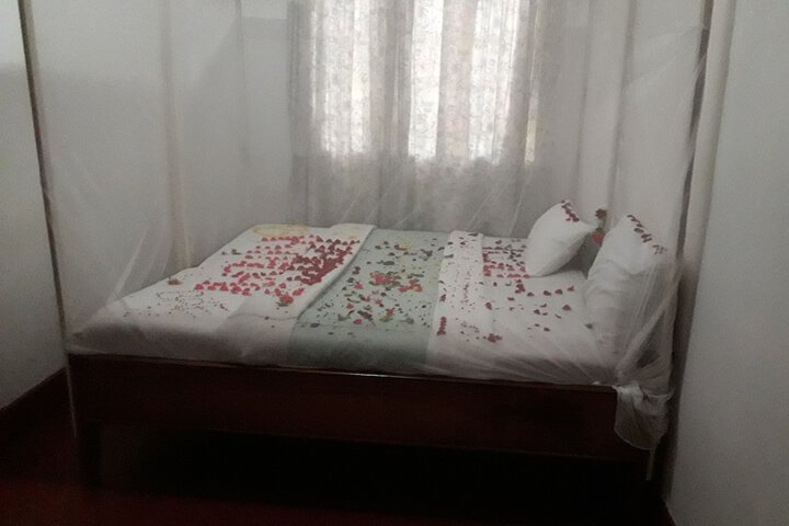 Room 32 of 57