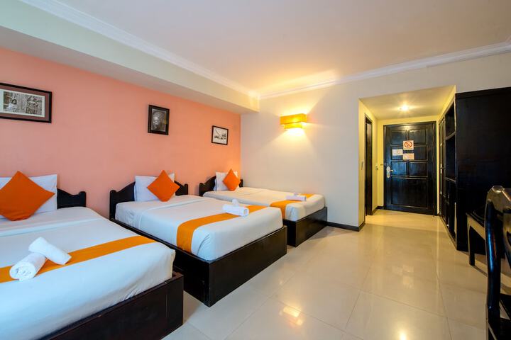 Room 47 of 160