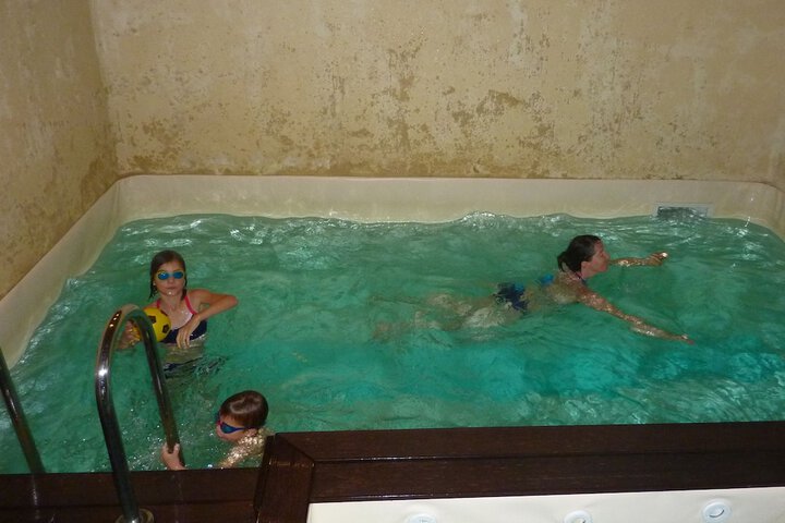 Hotel Pool