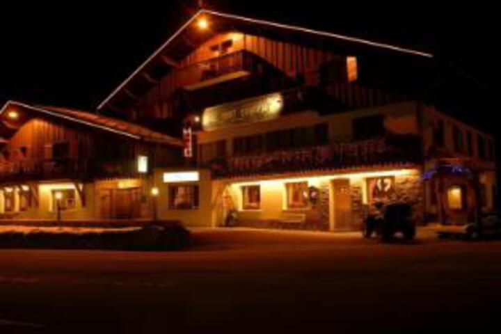 Chalet Hotel du Mont-Charvin & Spa
