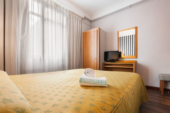 Room 16 of 73