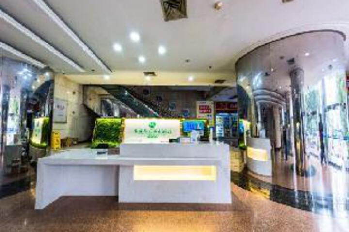 Mulan Hotel (Fuzhou Sanfang Qixiang Provincial Hospital Subway Station Store)