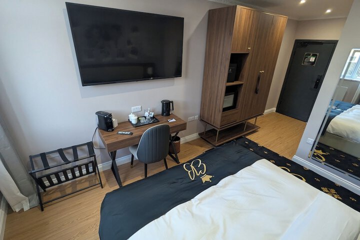Room 77 of 117