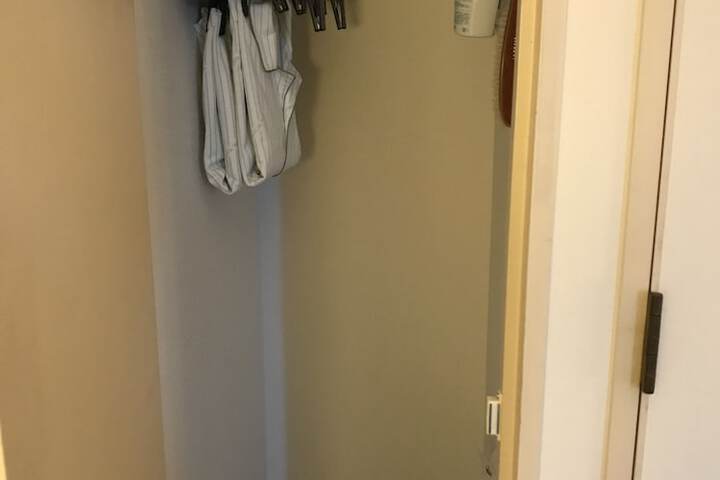 Room 27 of 50