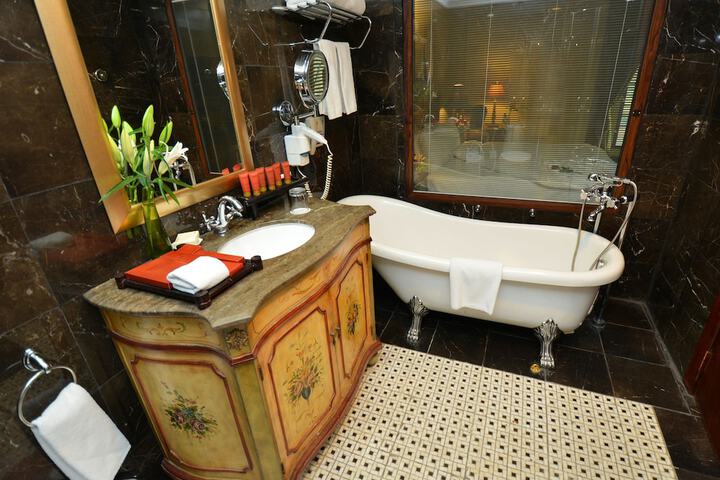 Bath Amenities