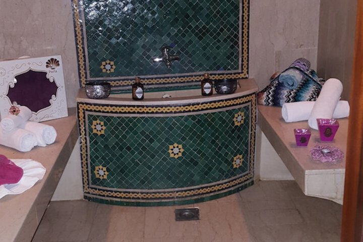 Steam room