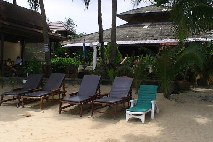 Hotel with Pool