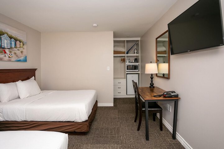 Room 26 of 106