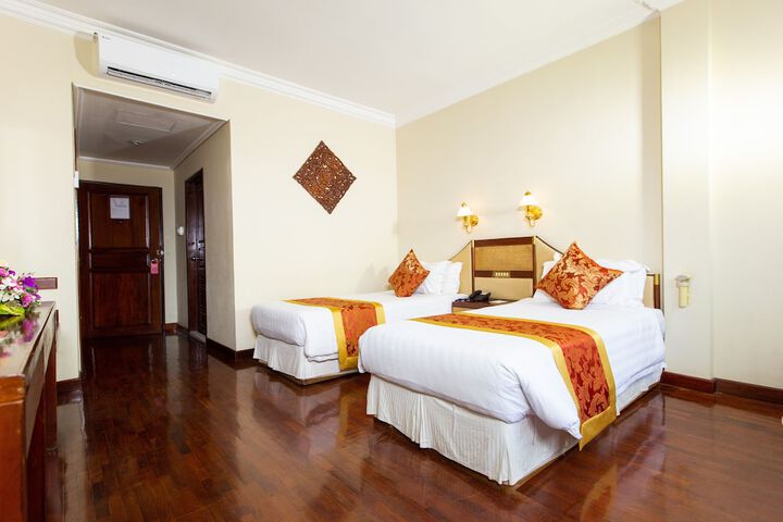 Room 32 of 116