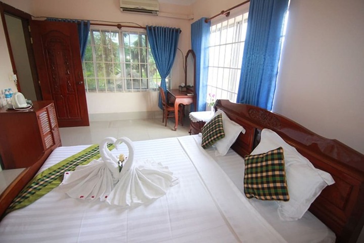 Room 7 of 50