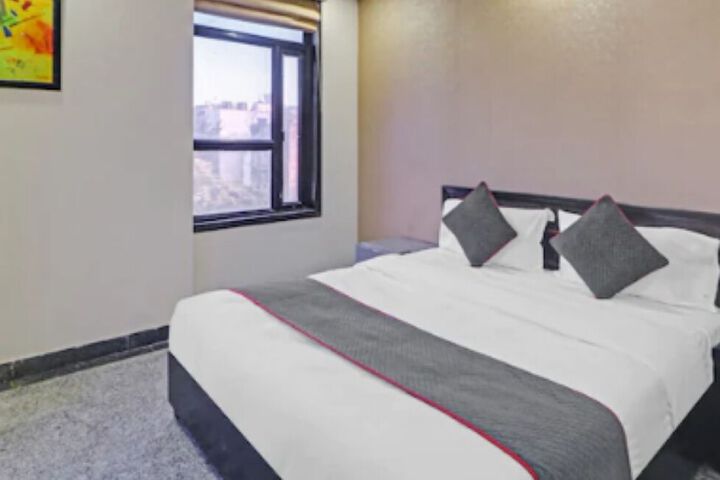 Room 16 of 17