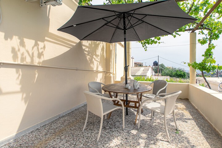 Terrace/Patio 35 of 52