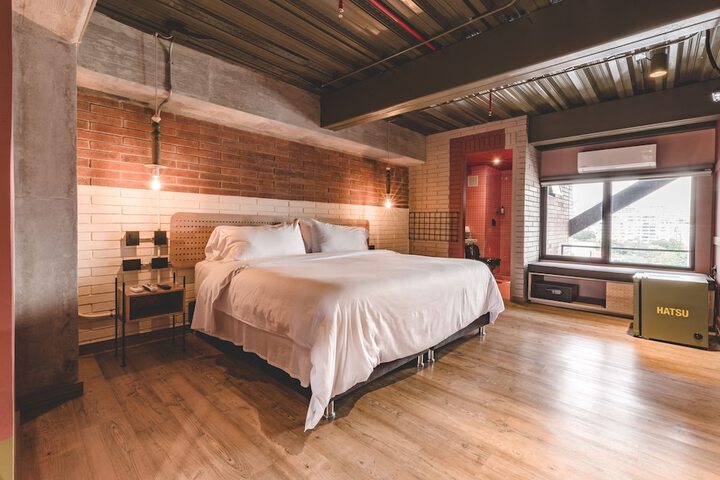 Room 49 of 110