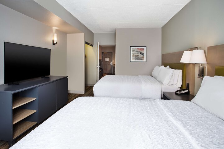 Room 20 of 50