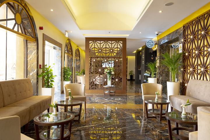 Hotel Interior 4 of 43