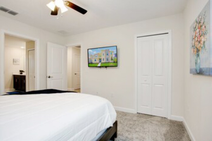 Room 65 of 67