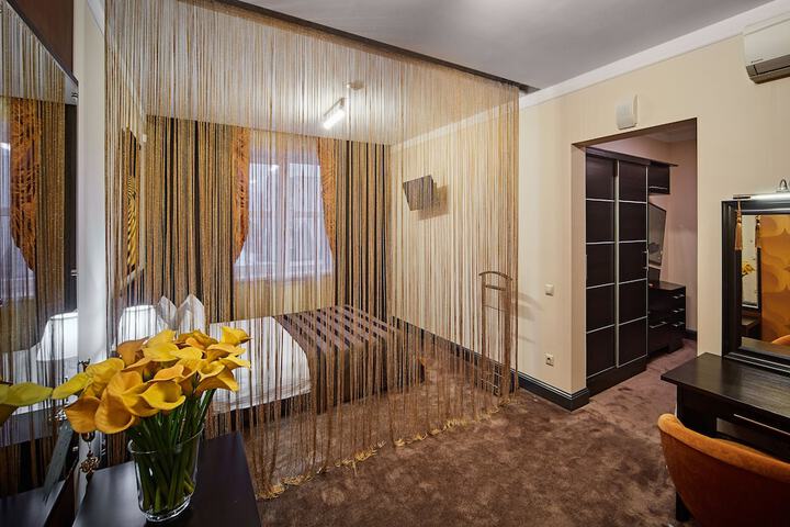 Room 15 of 73