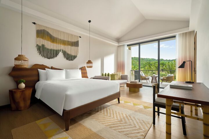 Room 48 of 118