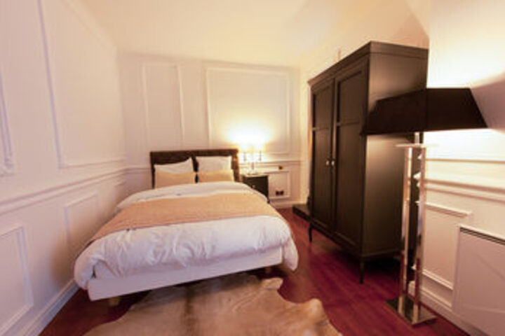 Room 28 of 36