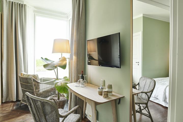 Room 30 of 60