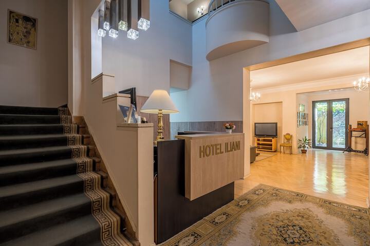 Lobby Entry