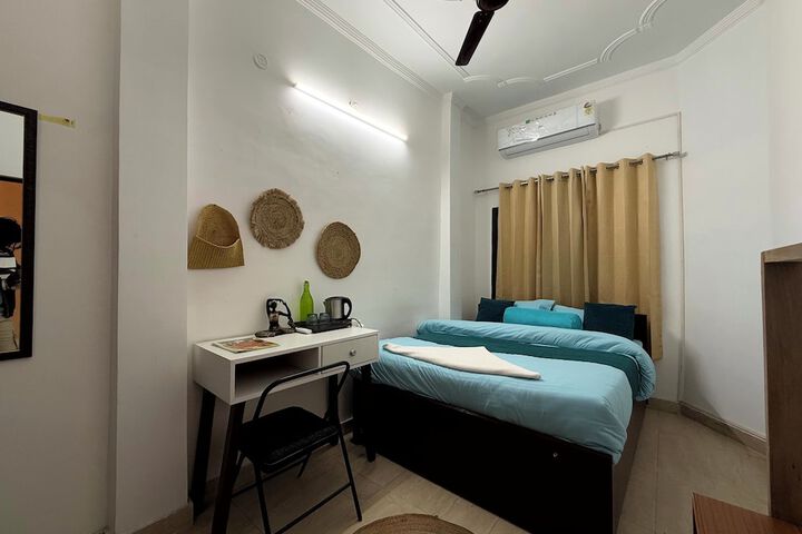 Room 30 of 95