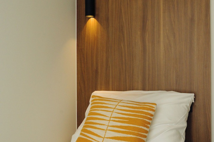 Room 25 of 59