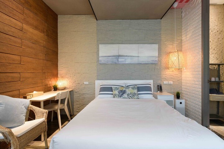 Hotel Interior 215 of 313