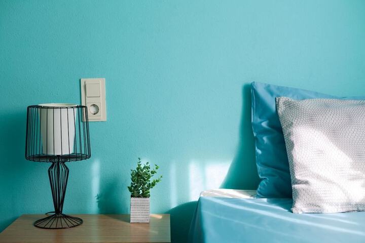 Room 3 of 28