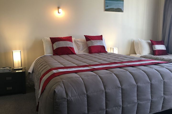 Room 6 of 37