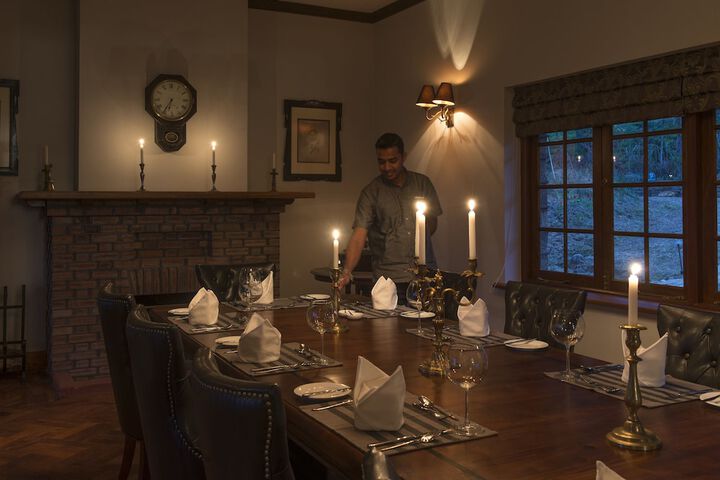 Dining 53 of 86