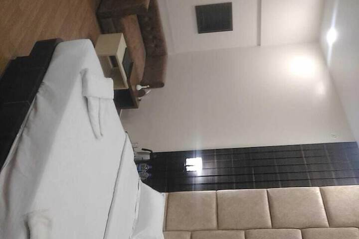 Room 3 of 19