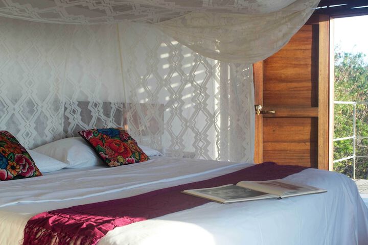 Room 3 of 125