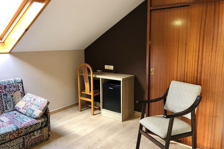 Room 22 of 136