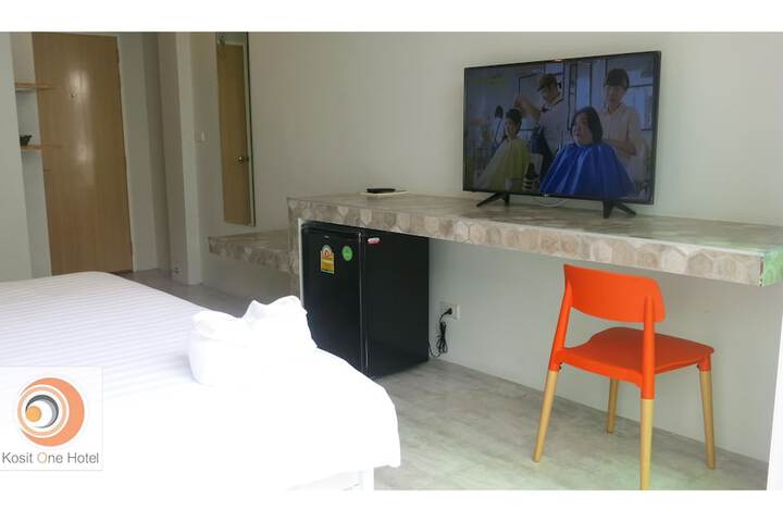 Room 7 of 64
