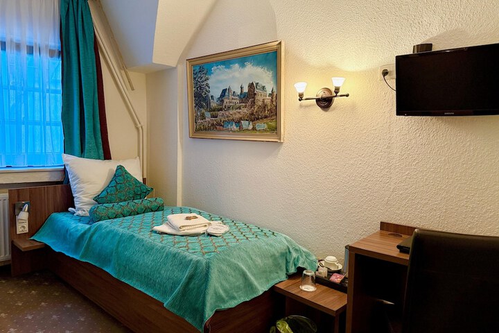 Room 40 of 107