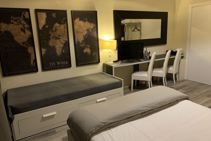Room 8 of 41