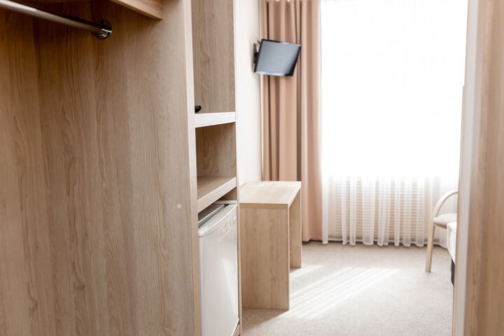 Room 18 of 46