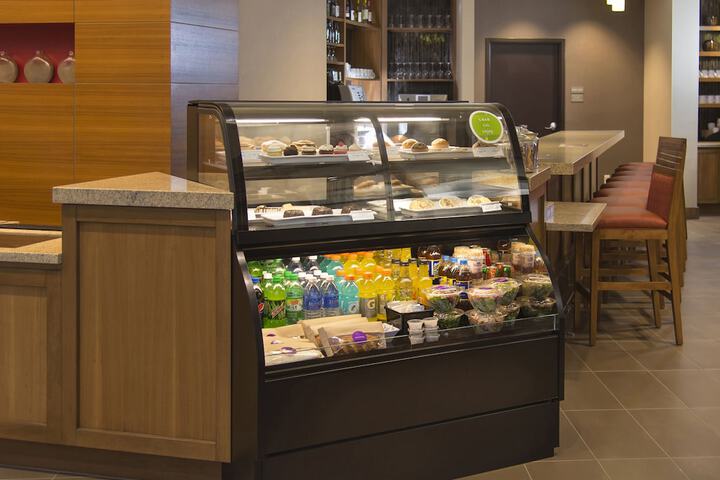 Snack bar