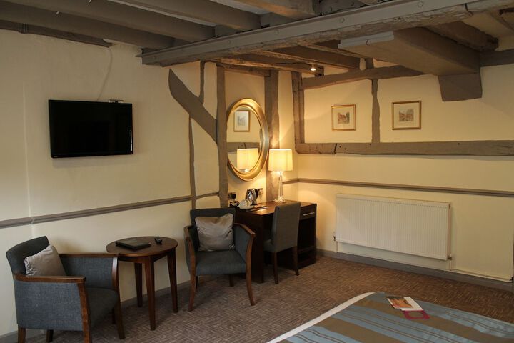 Room 5 of 54