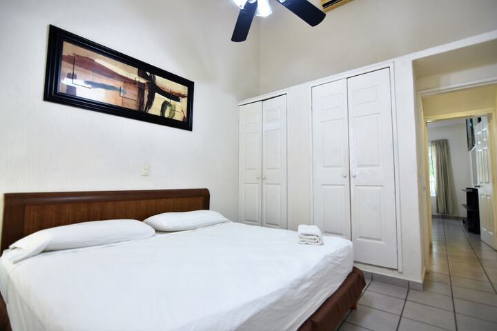 Room 12 of 49