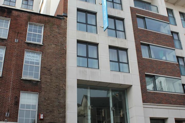Hotel 54 of 55