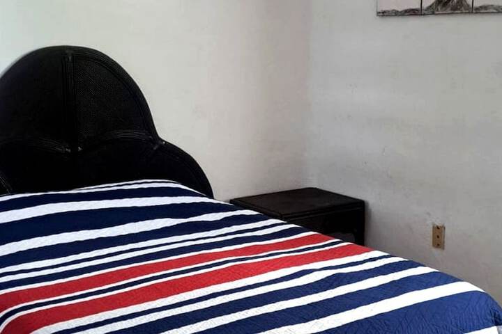 Room 2 of 49