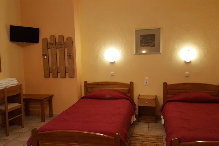 Room 7 of 40