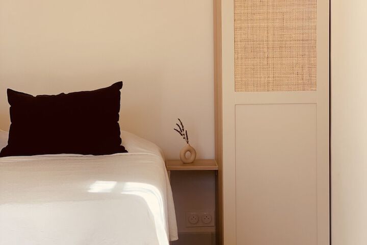 Room 2 of 47