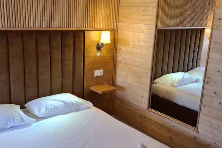 Room 12 of 55
