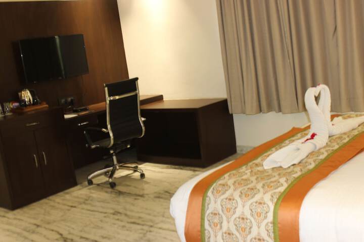 Room 27 of 101