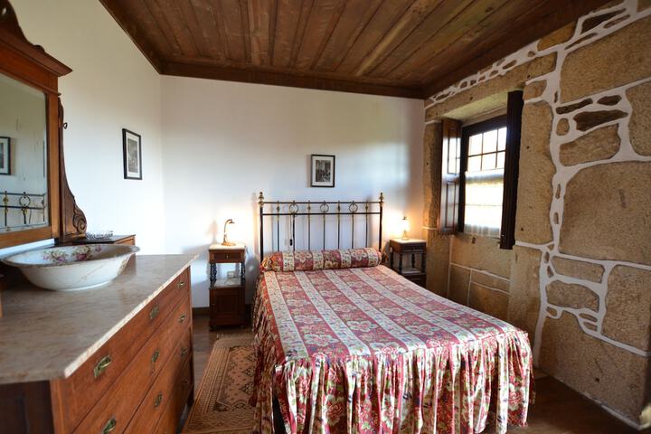Room 6 of 29